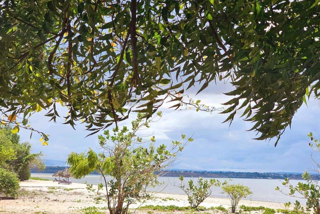Bungalow Ramena Beach Antsiranana Andjamen Esterno foto